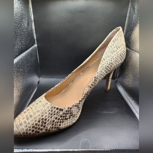 Snakeskin pumps